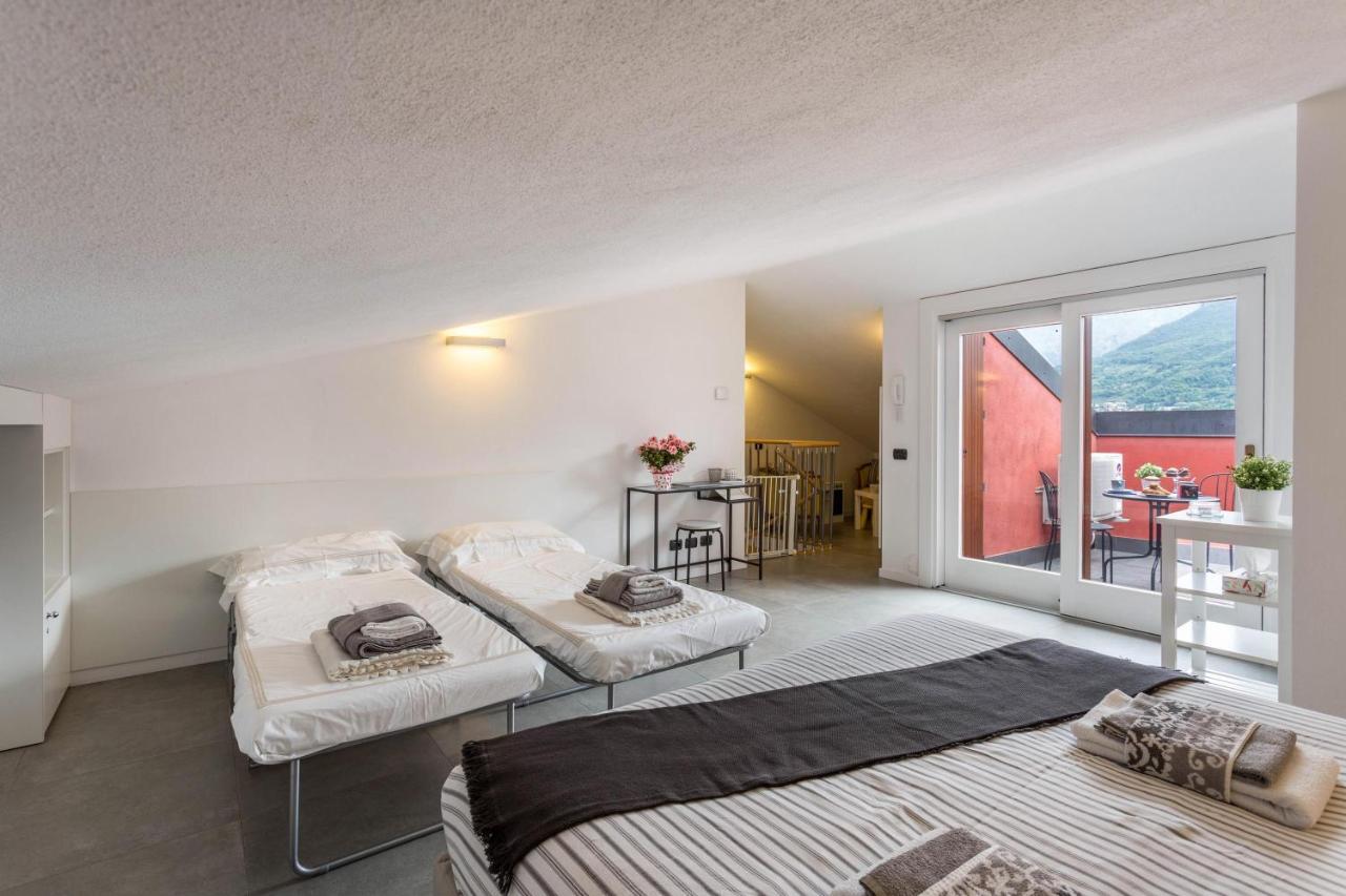 New Eleven Apartment On Como Lake Oliveto Lario Exterior foto